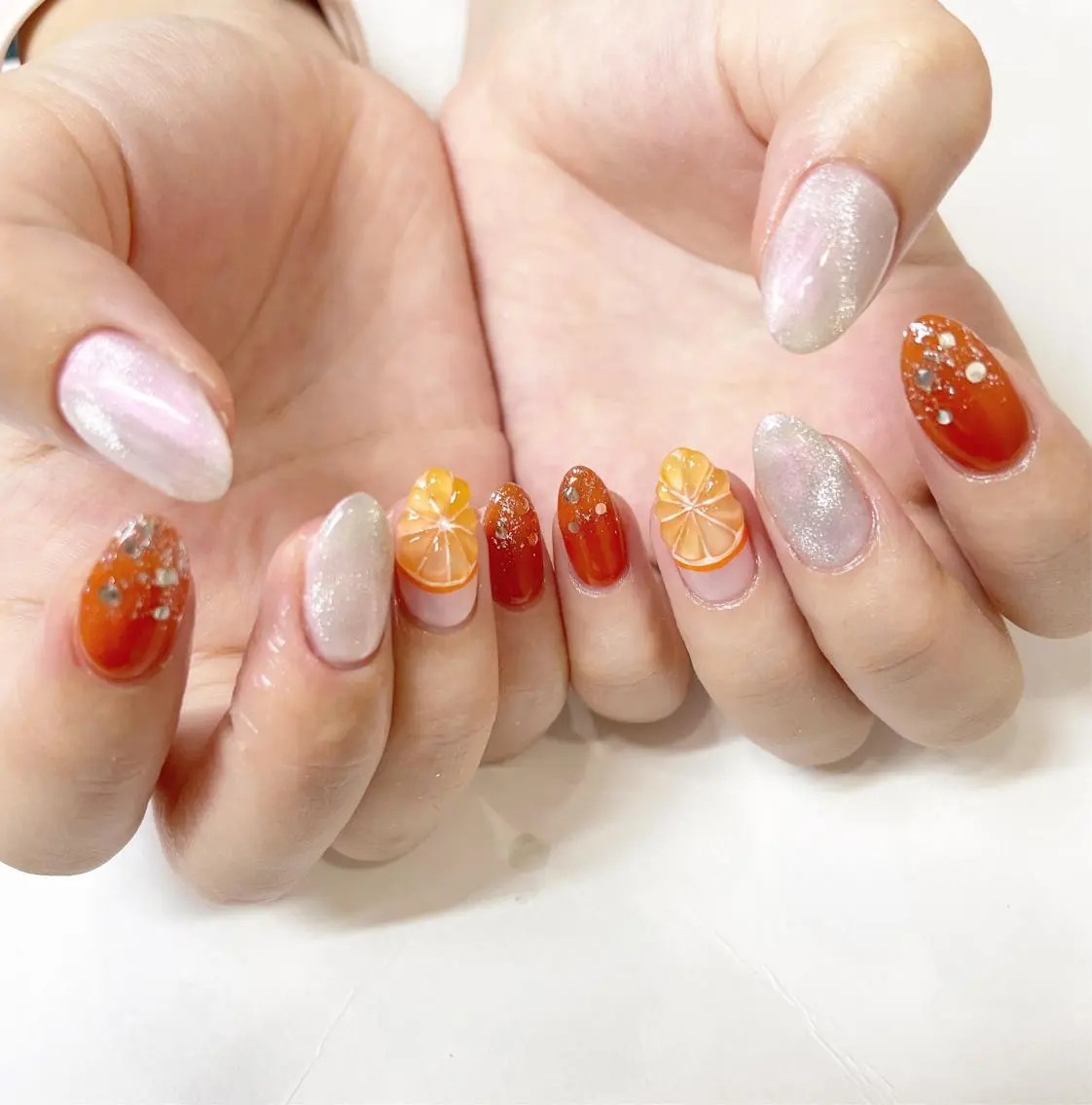 ネイル オレンジ ハンドネイル フットネイル Minami 🍓のネイルデザイン