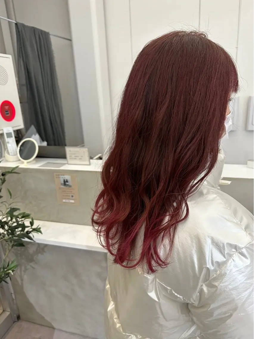 ロング カラー 白澤 流輝のヘアスタイル