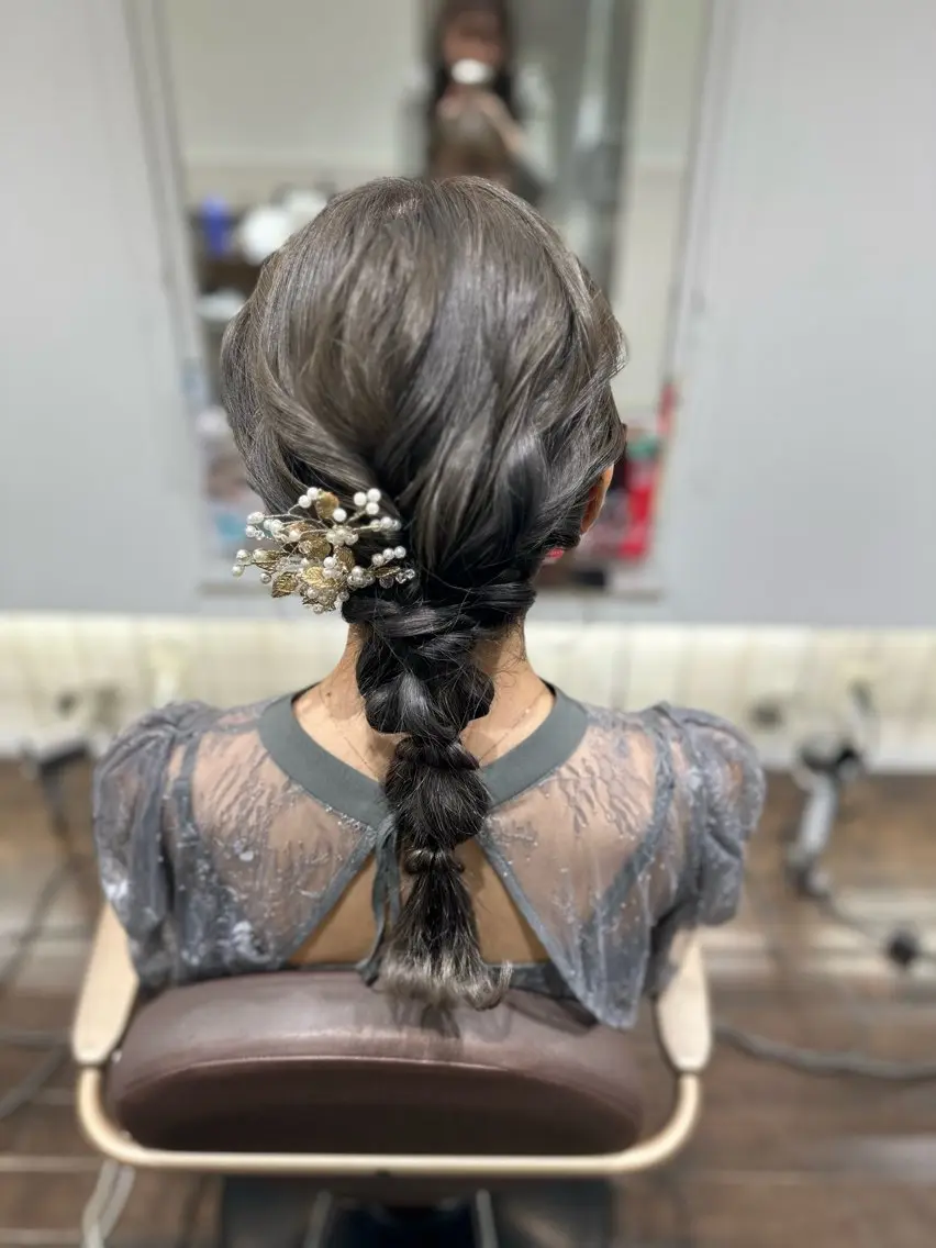ミディアム ヘアセット 韓国カラーお任せ❤️ アサコサユリ🎀の眉毛・アイブロウイメージ