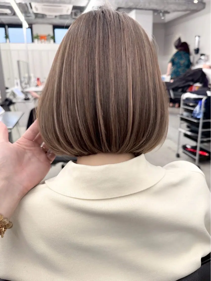 ミディアム カラー ハイライトカラー ボブ ハイライト カット ヘアカラー トリートメント 🌈透明感カラー🌈 🌟吉田祐介🌟のヘアスタイル