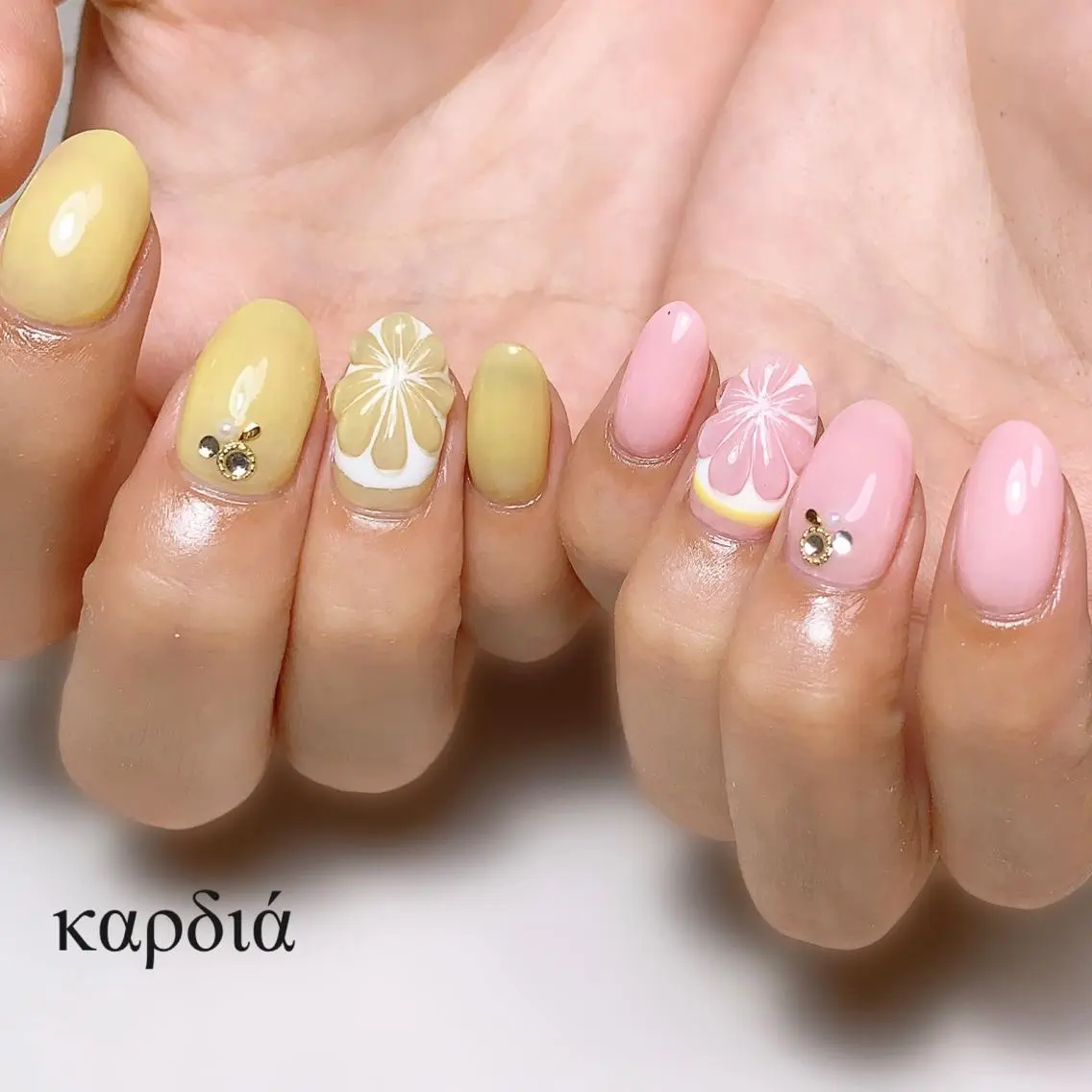 ネイル καρδιά -ｶﾙﾃﾞｨｱ-のネイルデザイン