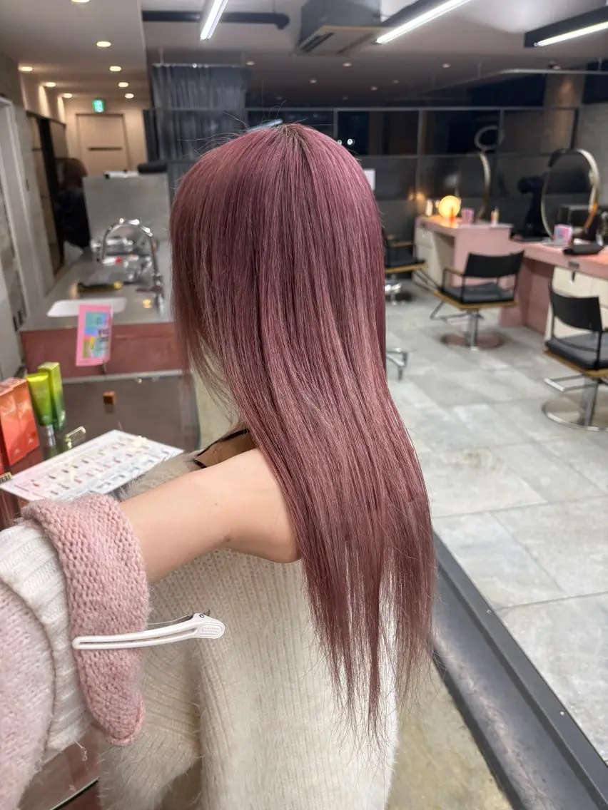 ロング カット ヘアカラー 鈴木瑛里/ブロンド ベージュ/男女のヘアスタイル