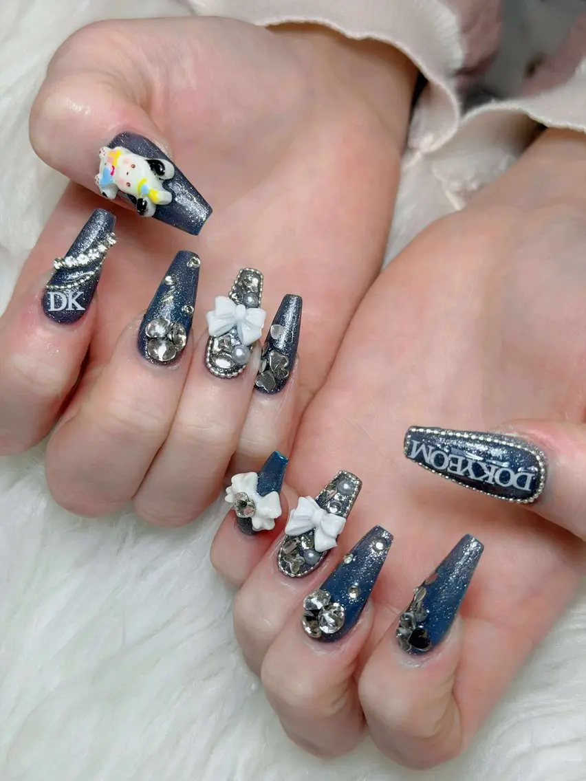 ネイル オーロラネイル チークネイル フットネイル フレンチネイル ハロウィン Lumi Shinokuboのネイルデザイン