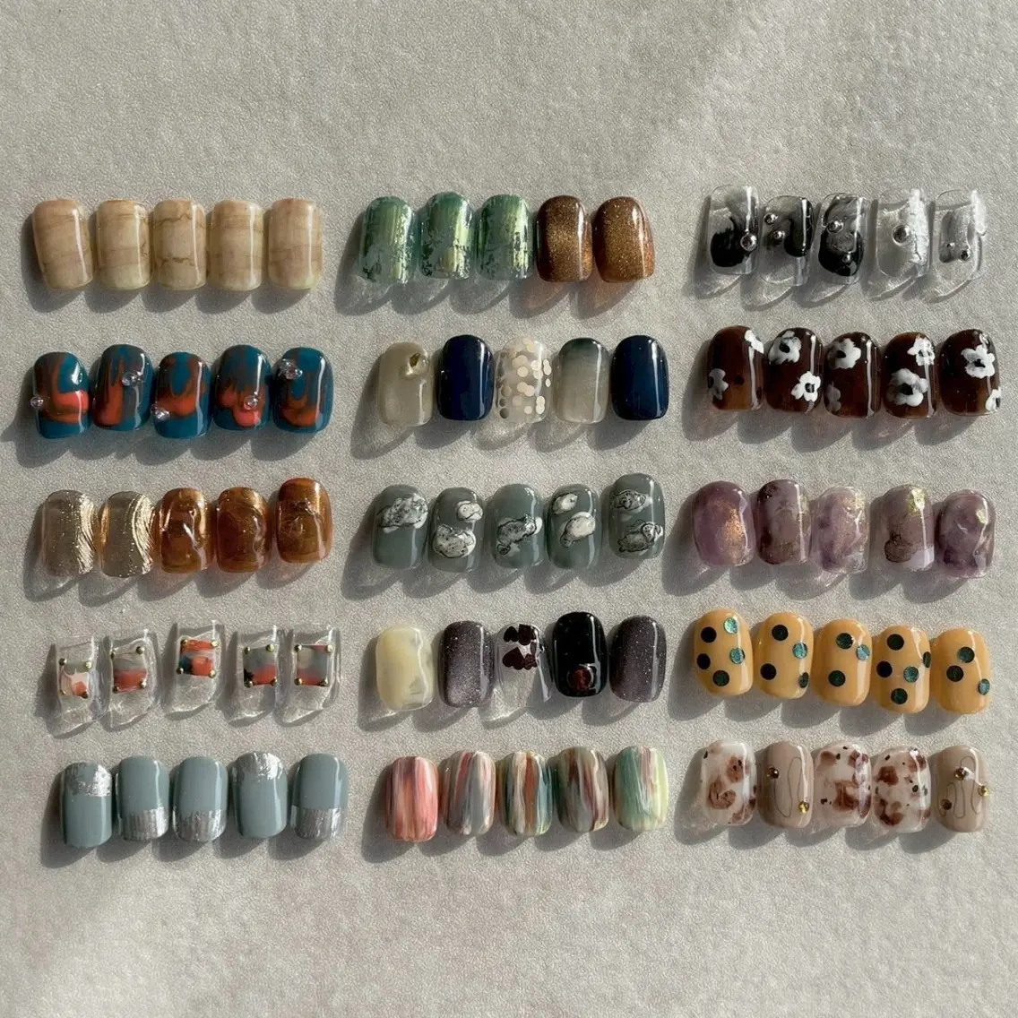 ネイル ニュアンスネイル nailsalon Rihkaのネイルデザイン