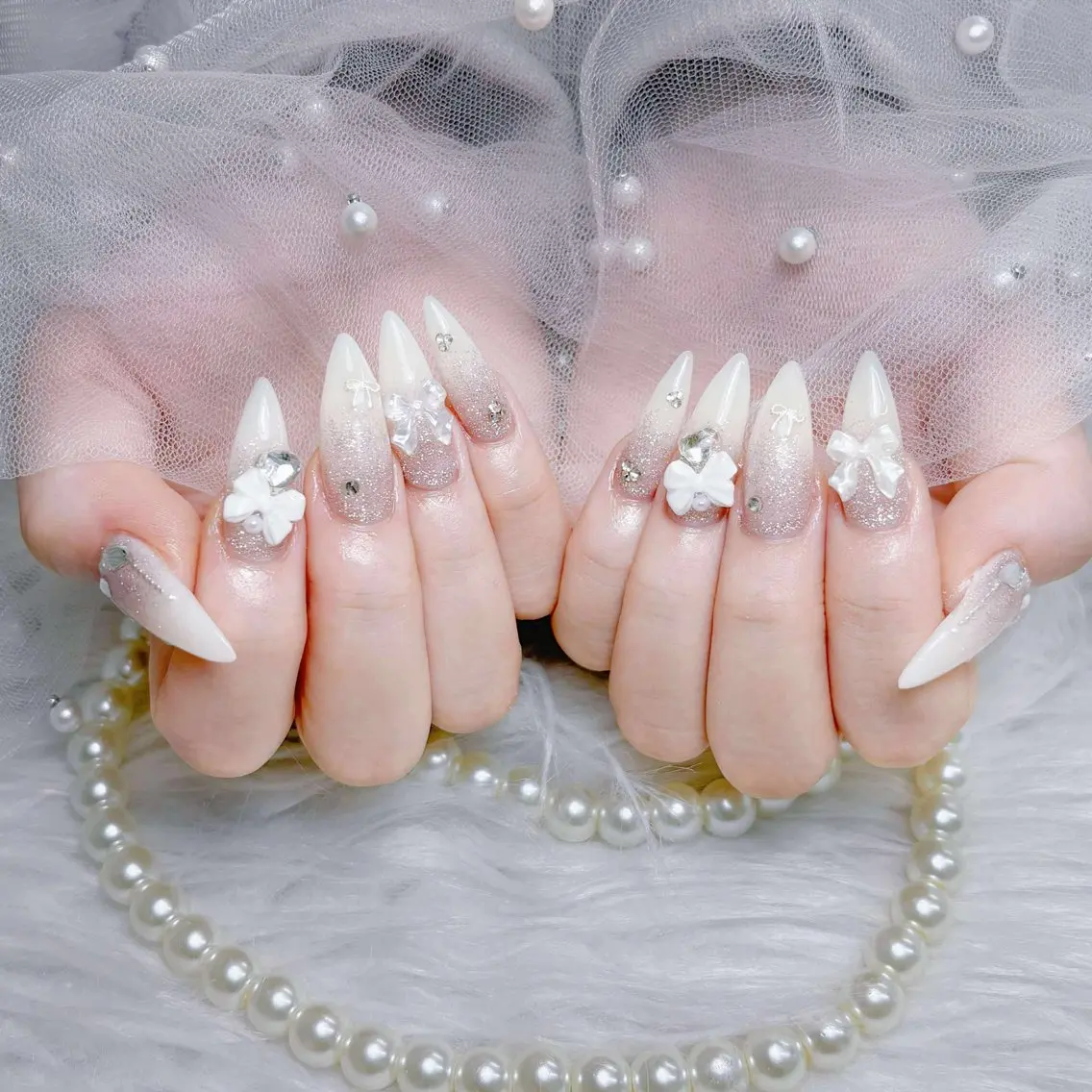 ネイル アートネイル オーロラネイル ブラウン ジェルネイル グラデーション ハンドネイル ハンドケア Nova Nailのネイルデザイン