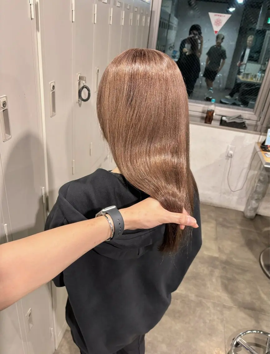 ロング カラー ヘアカラー トリートメント ヘッドスパ ヘアセット ベージュカラー💖 やすひろのヘアスタイル