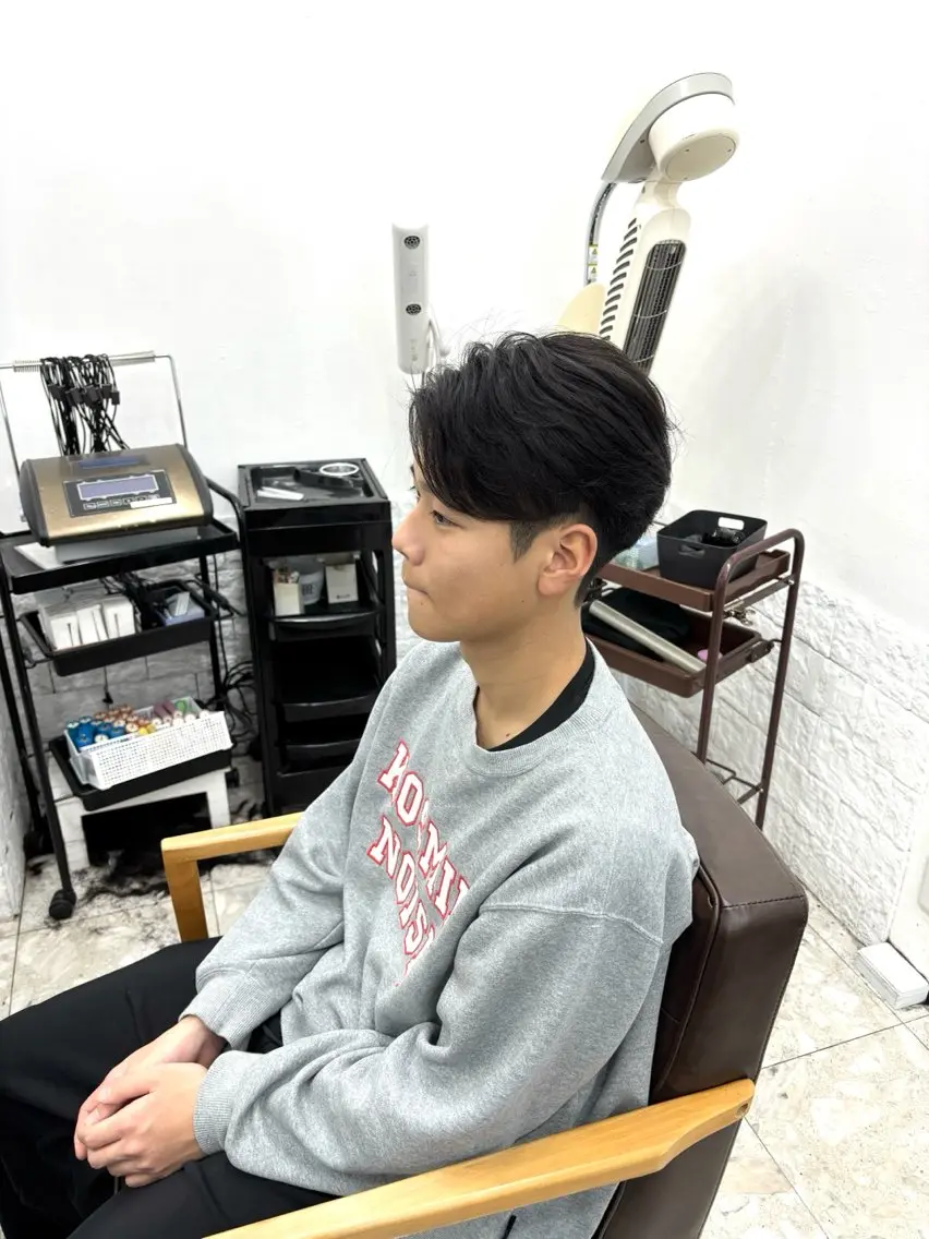 メンズ メンズパーマ 特化Enhanceのヘアスタイル