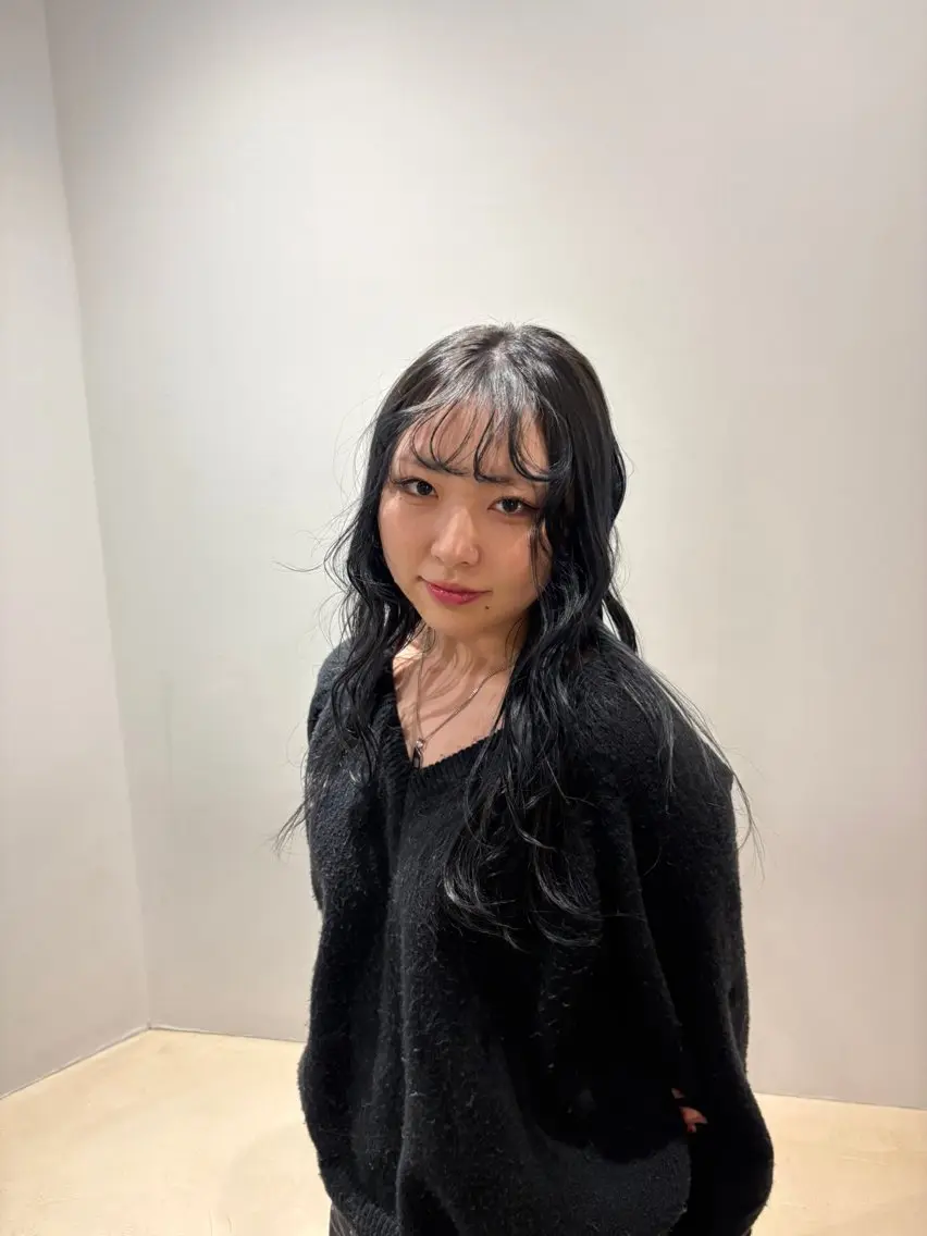 ロング カラー 羽渕 未夢のヘアスタイル