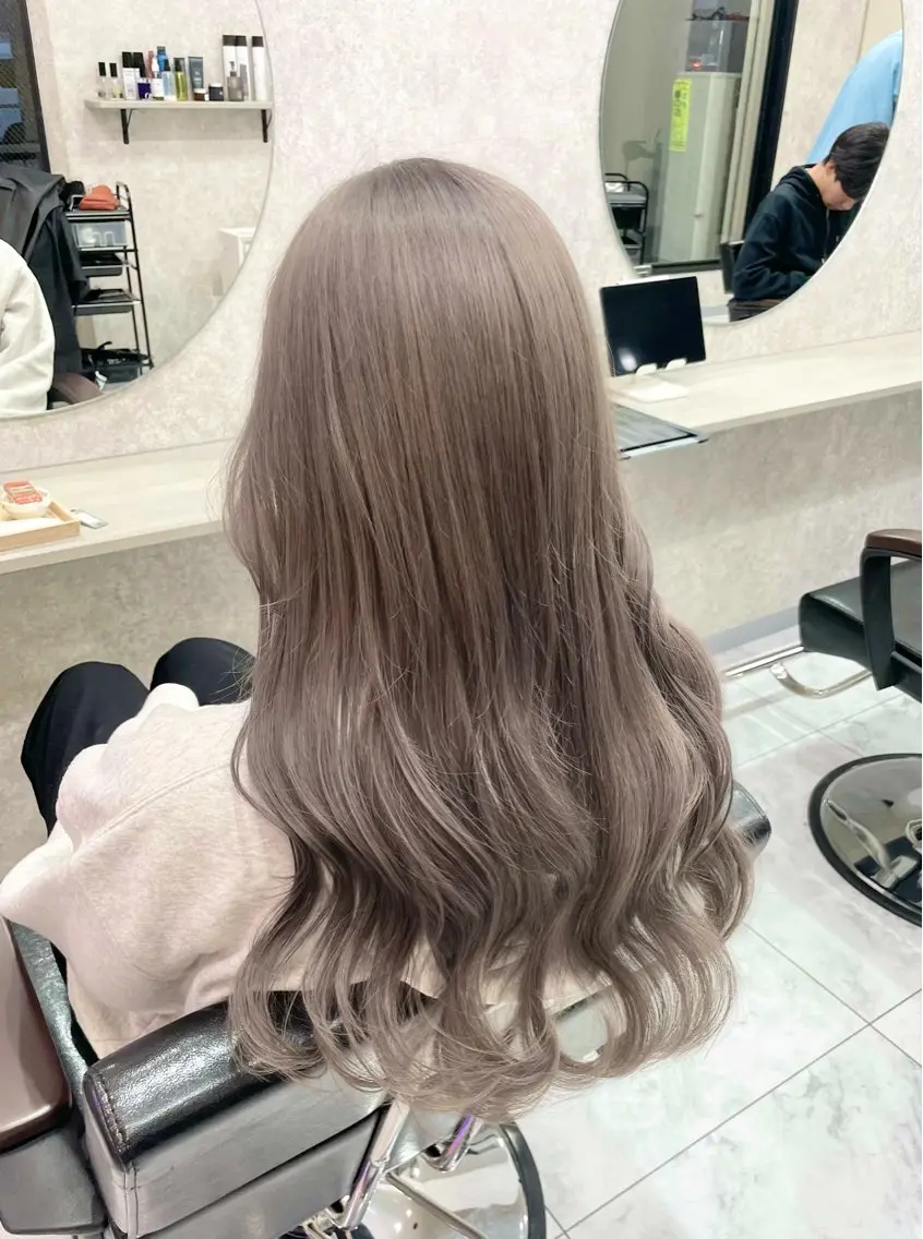 🩰ブリーチリタッチ+オンカラー+カット🩰【前処理.中間処理.ケア剤付き】の写真