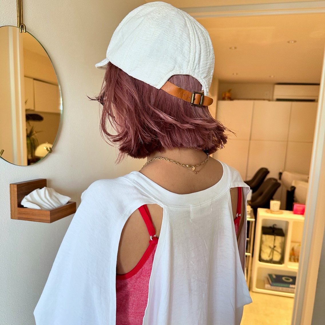 ショート カラー ベージュカラー ピンクカラー ピンクベージュ 似合わせ透明感カラー KANAのヘアスタイル