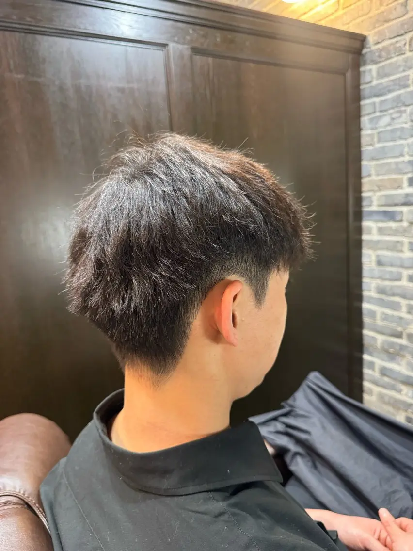 ショート メンズ 網代 日美樹のヘアスタイル