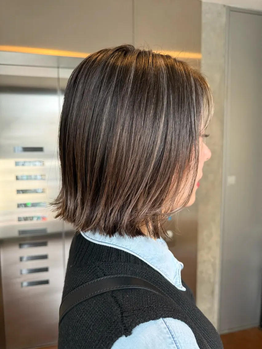 ミディアム カラー ブリーチ ハイライトカラー ハイライト カット ヘアカラー 🌼透明感カラー ✳︎eri🌼のヘアスタイル