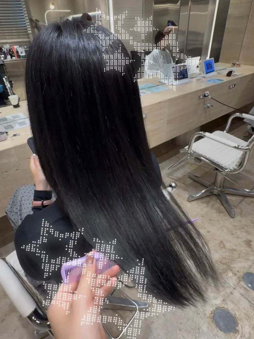 ロング カラー over hair 池袋　yuriaのヘアスタイル