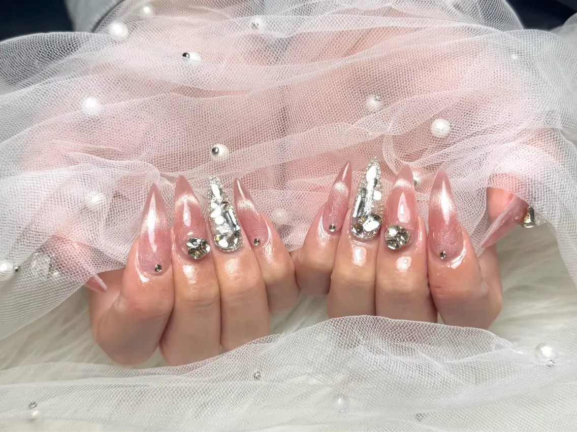 ネイル ハンドネイル peTiT ✨️ yuzuki💞🫧のネイルデザイン