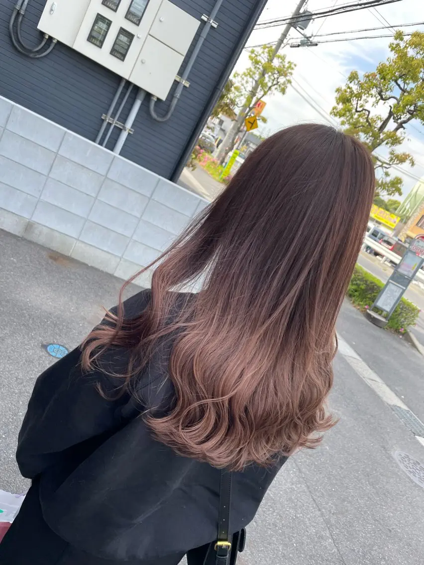 ロング カラー JowA✂︎ 目片夏実のヘアスタイル