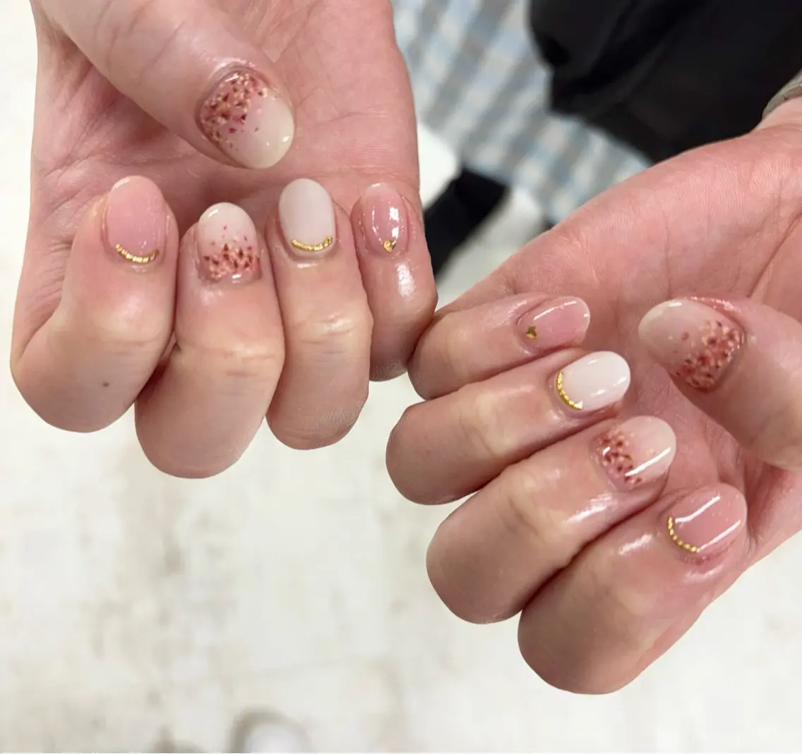ネイル 持ち込み 吉田 里菜のネイルデザイン