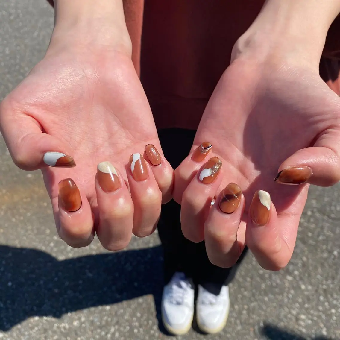 ネイル ニュアンスネイル ハンドネイル 鈴木 優菜のネイルデザイン