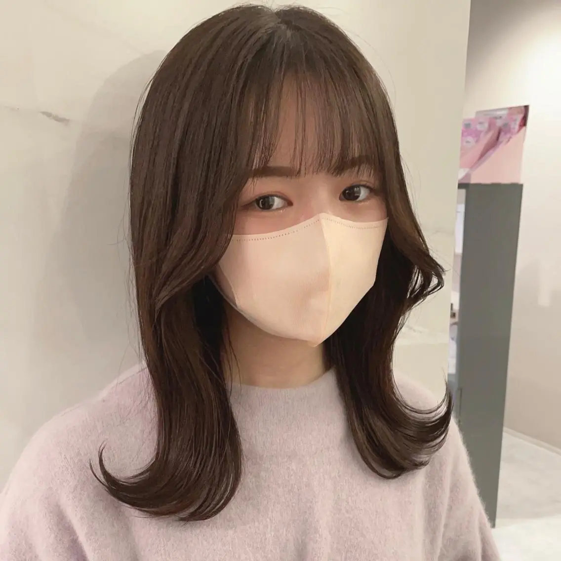 カラー アッシュ ベージュカラー ブリーチ 透明感カラー グレージュ 石山 洸平のヘアスタイル