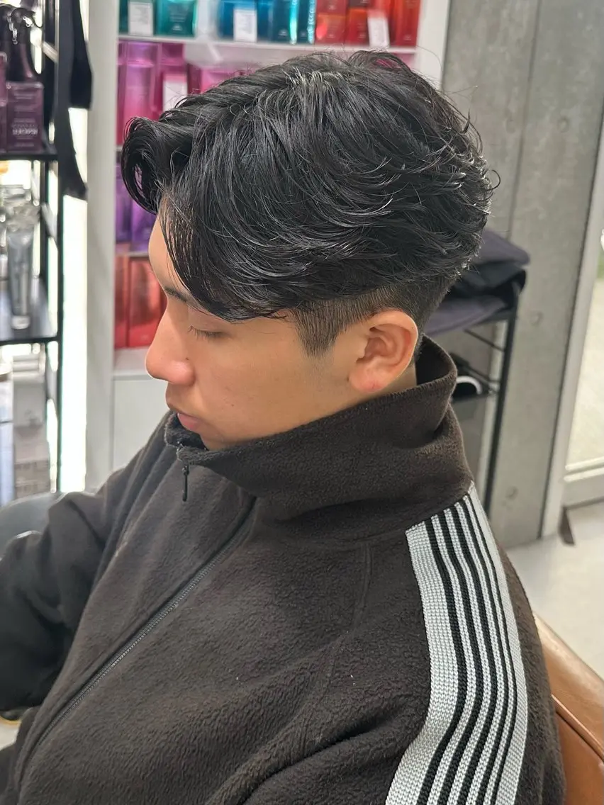 ショート パーマ メンズ カット パーマ トリートメント メンズ似合わせ🪞 kotoriのヘアスタイル