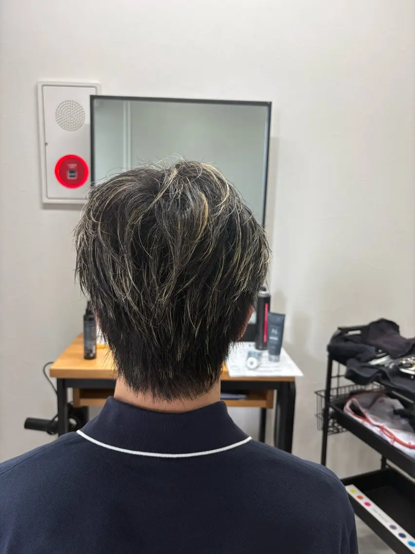 メンズ センターパート 下北沢メンズパーマ 特化園田 楓莉のヘアスタイル