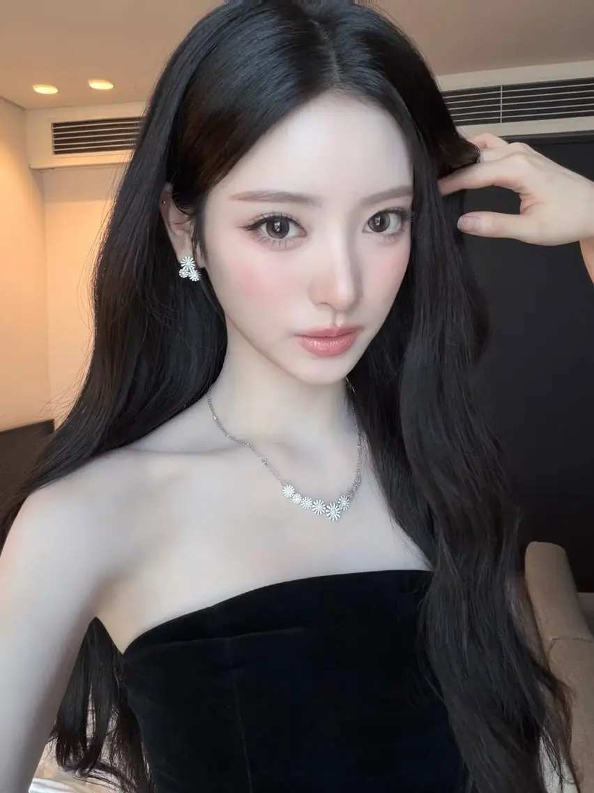 ロング カラー 🤍韓国艶ワンホン ヘアMayu🤍のヘアスタイル