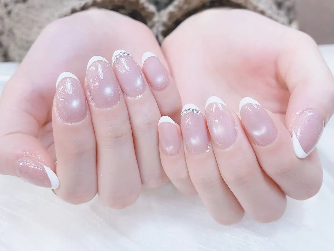 ネイル チークネイル 成人式 フレンチネイル グラデーション 氷ネイル・うるうるネイル ハンドネイル DUO   MI nail salonのネイルデザイン