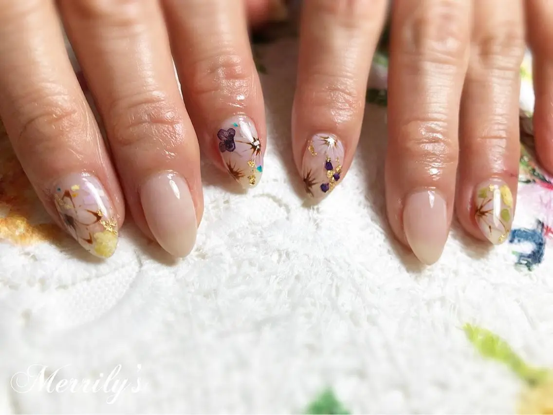 ネイル Merrily's Hagi Minaのネイルデザイン