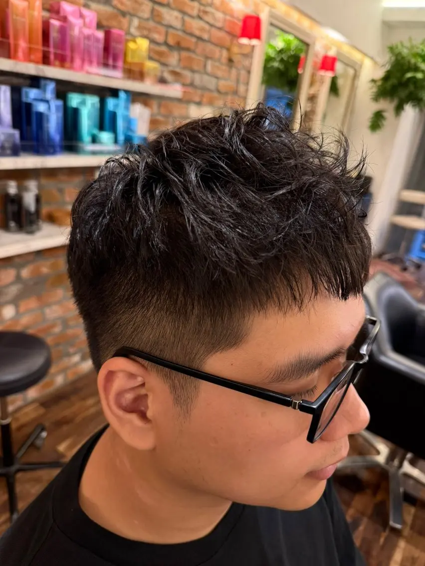 メンズ 東藤 正尭のヘアスタイル