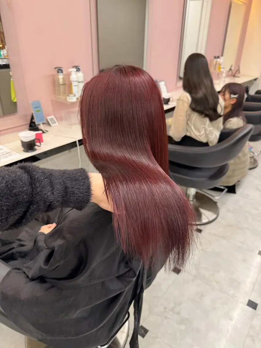 セミロング ヘアカラー トリートメント ヘアセット ♥️韓国風透明感 暖色misa♥️のヘアスタイル