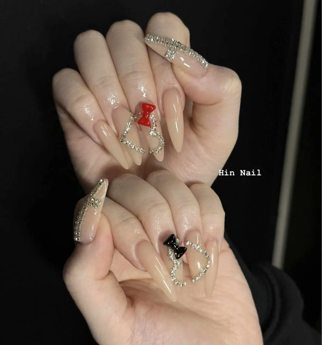 ネイル ハンドネイル HIN NAILのネイルデザイン