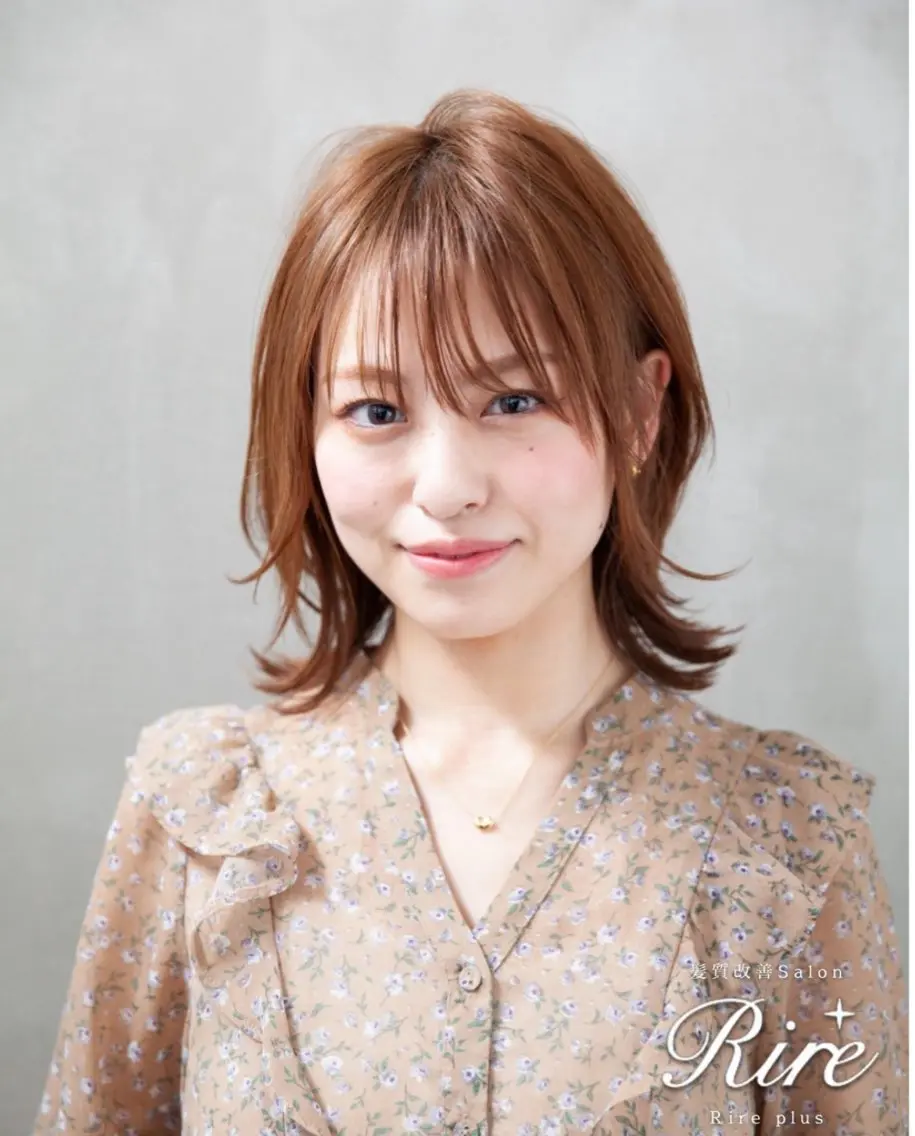 ミディアム カラー カット ヘアカラー トリートメント ヘッドスパ 小林 伯熙のヘアスタイル