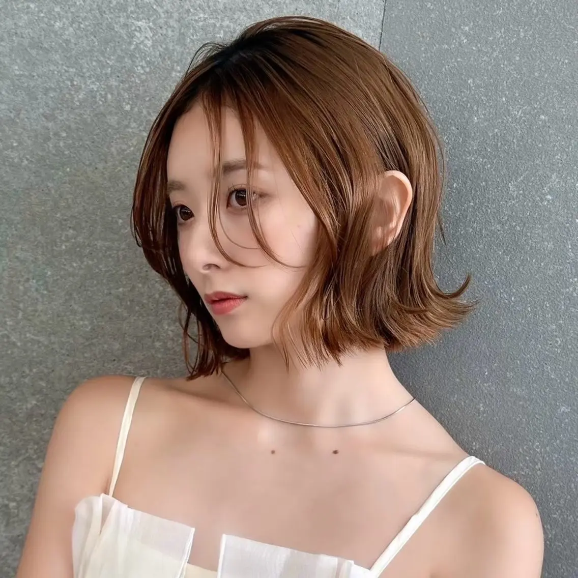 ショート カラー ヘアカラー モデル募集中🍒 縮毛矯正✨Runaのヘアスタイル