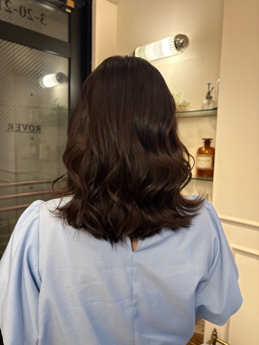 ミディアム カラー ヘアカラー トリートメント Konomura Neneのヘアスタイル