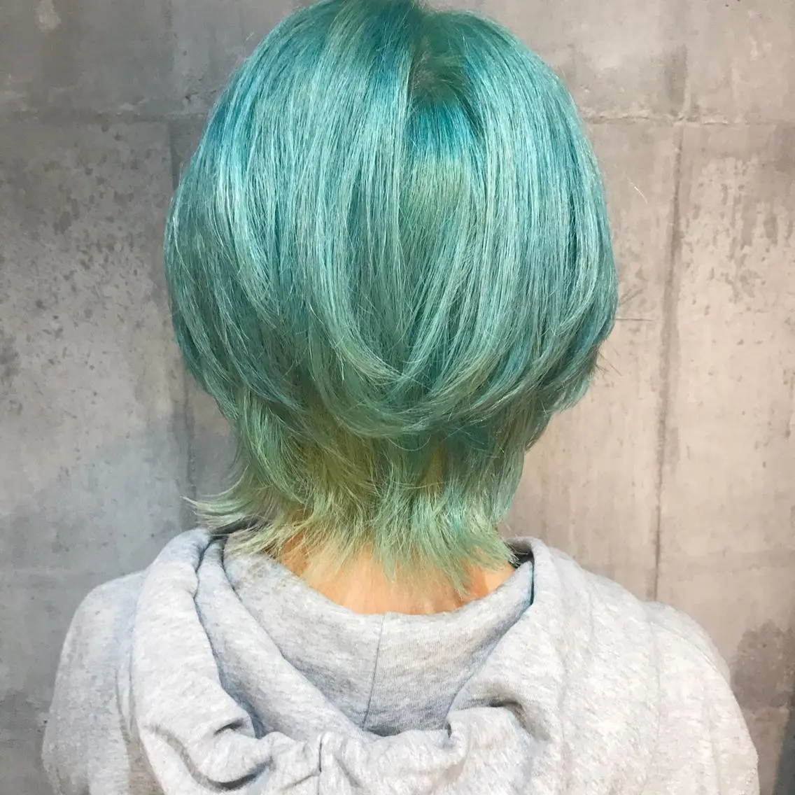カラー カット ヘッドスパ ブリーチ/ウルフ特化 渋谷カルチャー交差点のヘアスタイル