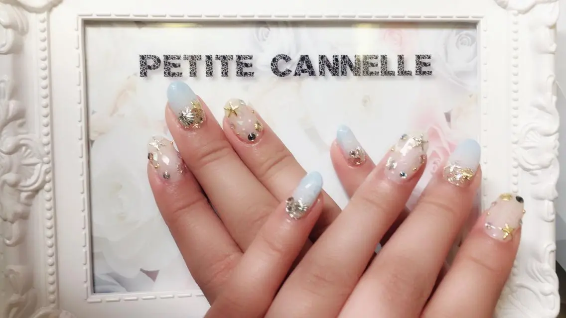ネイル 夏ネイル Petite Cannelleのネイルデザイン