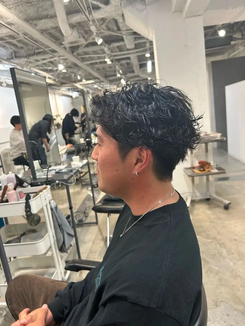 パーマ メンズ カット パーマ メンズ清潔感のプロ 💈メンズパーマ藤田のヘアスタイル