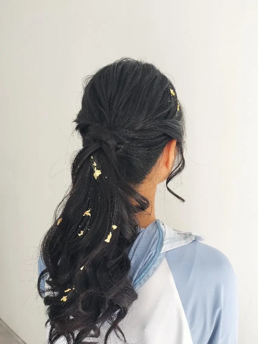 お呼ばれヘアセット🤍の写真