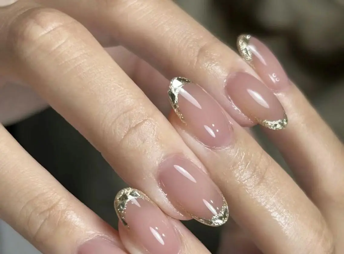 ネイル チークネイル フットネイル フレンチネイル ジェルネイル ガラスフレンチ Niko Nailsalonのネイルデザイン