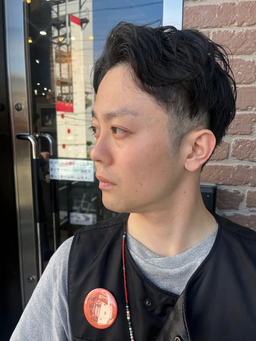メンズ人気メニュー🥸😎カット➕久木原流クレンジングヘッドスパ➕眉カット✨✨7500円→5600円の写真