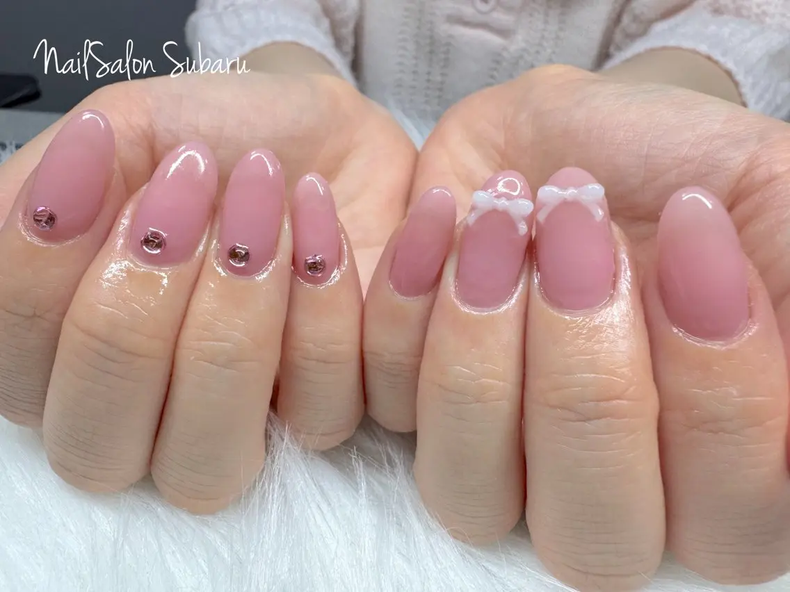 ネイル ストーンネイル ハンドネイル Nail Salon Subaruのネイルデザイン