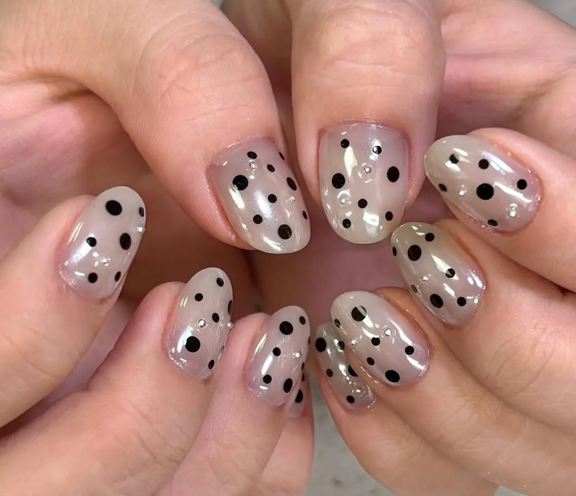 ネイル ハンドネイル エリ🫧 nail池袋東口のネイルデザイン