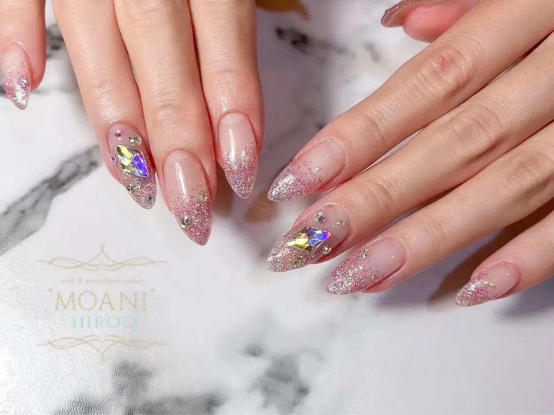 【練習モデル募集】スカルプ10本長さ出し💅✨️+ラメグラデーション!(オフなし)の写真