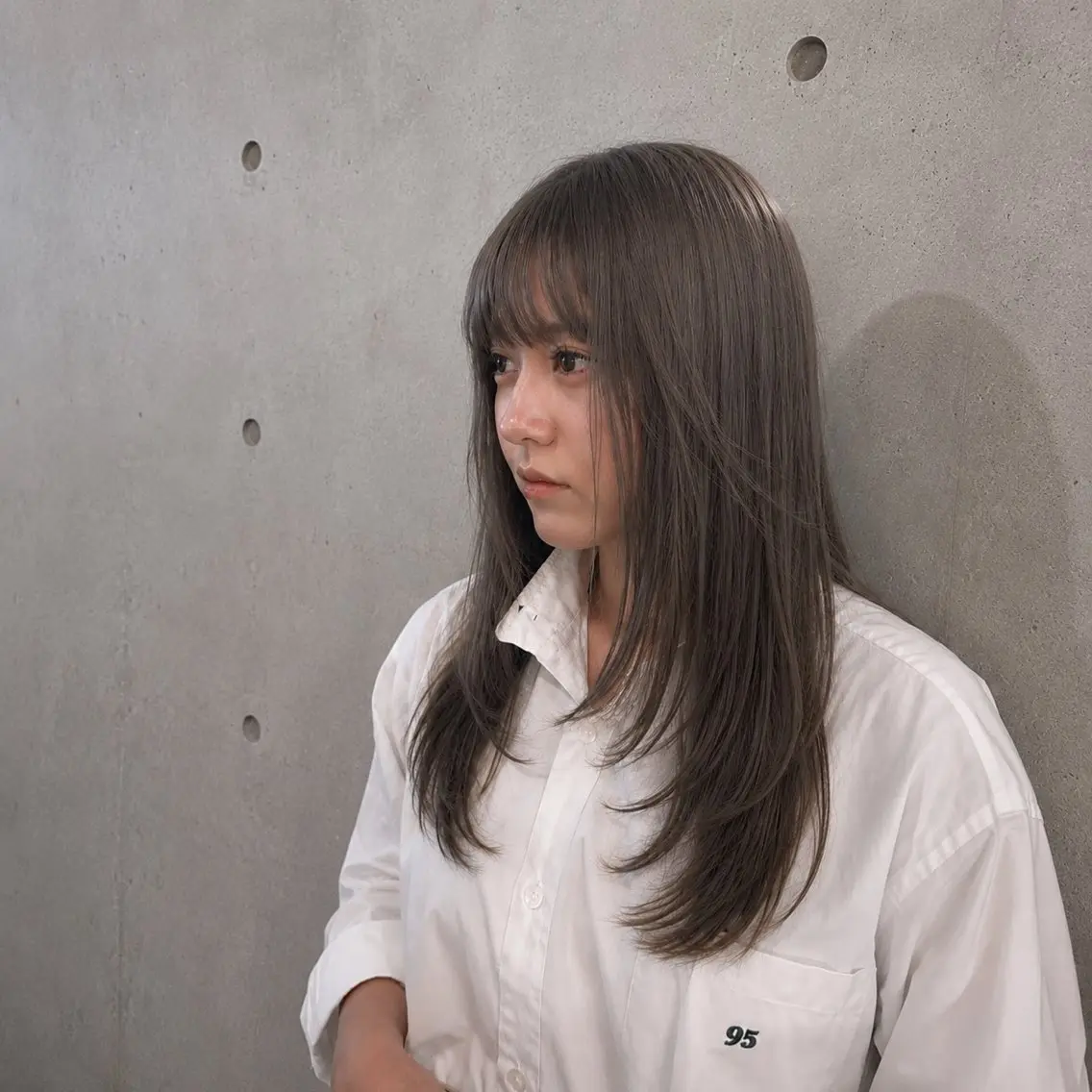 ロング カラー ブリーチ グレージュ レイヤーカット 🕊️似合わせカラー 🪐森本龍星🌟のヘアスタイル