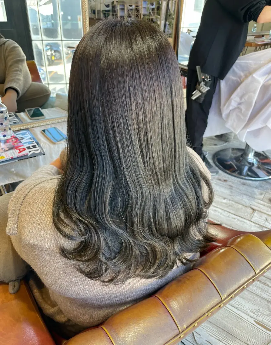 似合わせカット+うる艶カラー+髪質改善2stepトリートメント💐の写真