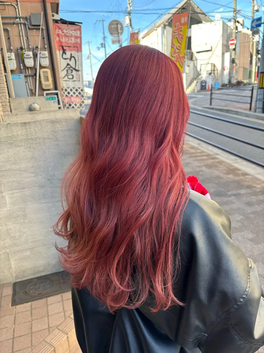 ロング カラー 【aini天王寺】 𝐚𝐢𝐫𝐢✂︎のヘアスタイル