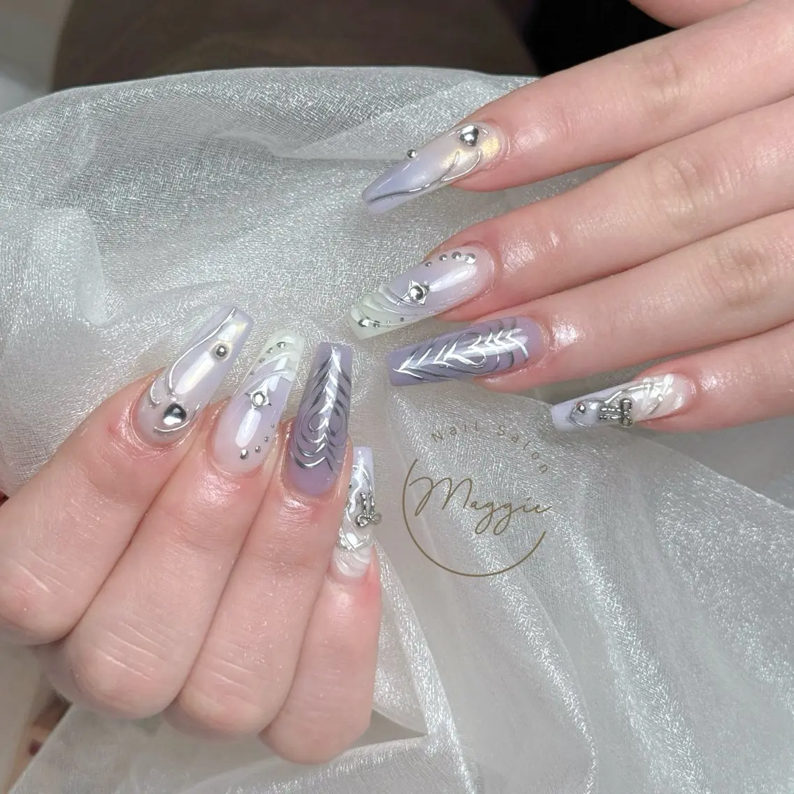 ネイル Maggie Nail🦩のネイルデザイン