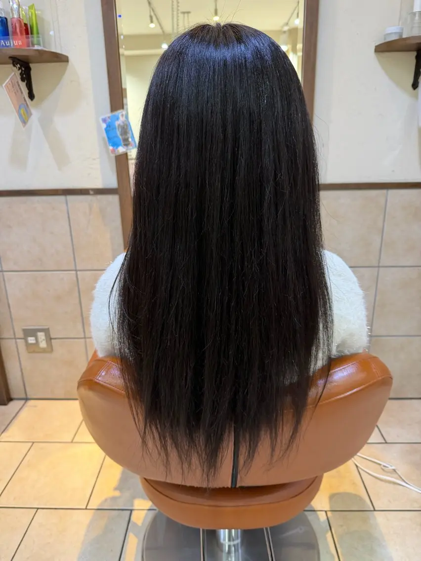 ロング カラー ヘアカラー トリートメント 井上 琉菜のヘアスタイル