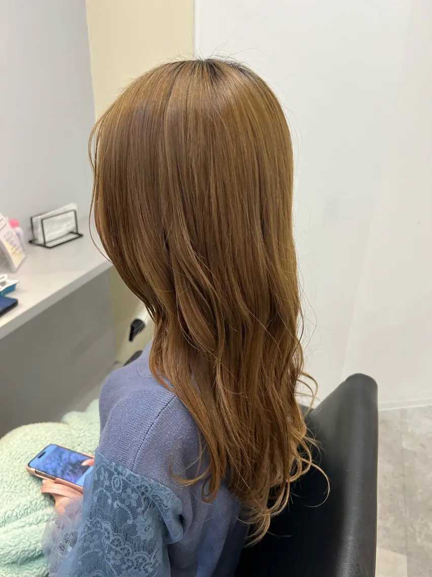 セミロング ideal心斎橋 川田友美のヘアスタイル