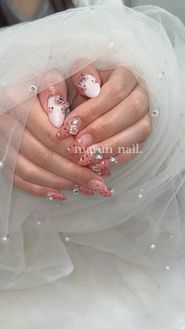 ネイル ハンドネイル marun._ megumi.のネイルデザイン