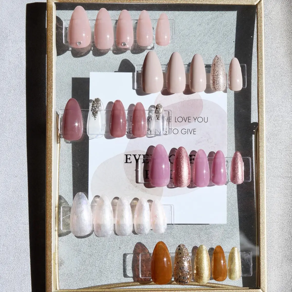 ネイル ハンドネイル Mano NAILのネイルデザイン